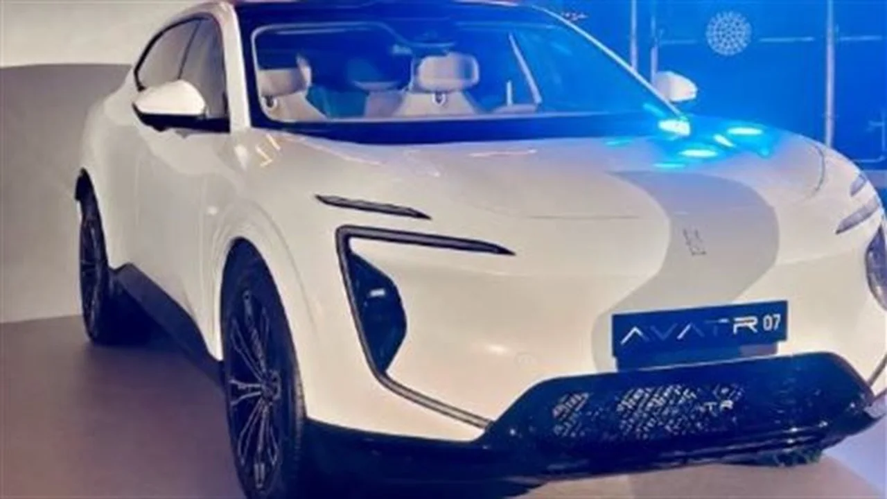 أسعار تبدأ بـ 2.29 مليون جنيه.. AVATR 07 REEV يدخل السوق المحلي